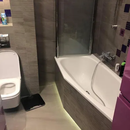 דירה Apartament Lux גדינייה